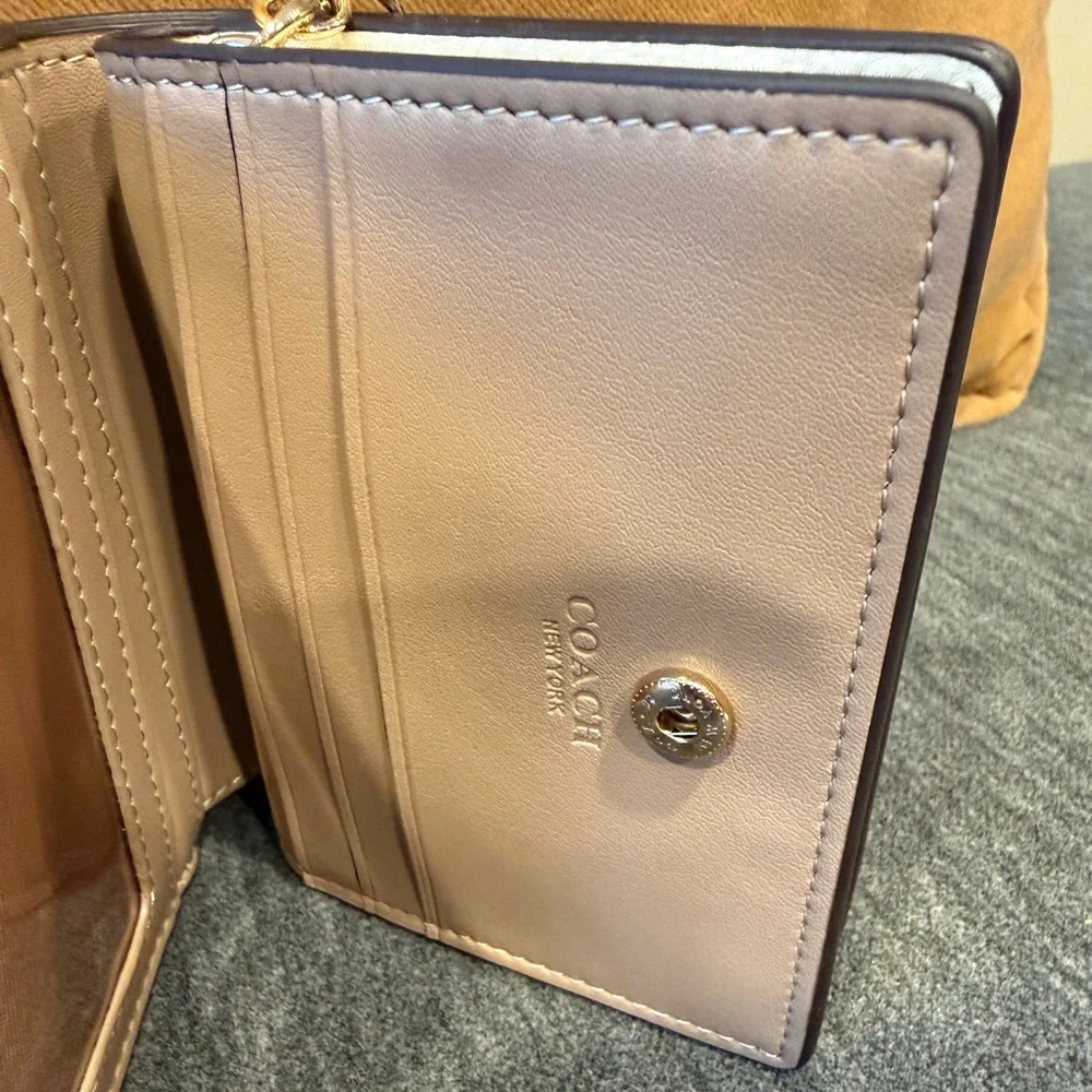 Coach Kitten Snap Button Wallet - Picture 11 of 12